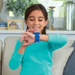 MONTRE INTERACTIVE ET LUMINEUSE KURIO GULLI BLEU -Jouets Pour Enfants Boutique 7a2c30dea64e8cdf6dccecafe1ecfaa7daa4e50e 24061450 06