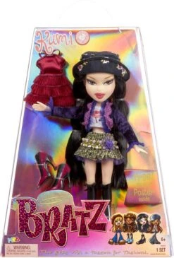 MGA Entertainment POUPEE MANNEQUIN - BRATZ SERIES 2 - KUMI -Jouets Pour Enfants Boutique e42eff755e2090991527804fd7bba0c3eb4bb6a9 41063179 04