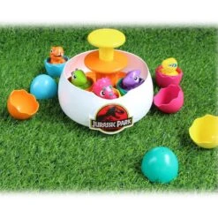 Tomy JURASSIC WORLD - TOUPIE DINO TOURNE ET POP - TOOMIES 9 Tomy JURASSIC WORLD - TOUPIE DINO TOURNE ET POP - TOOMIES -Jouets Pour Enfants Boutique e7c0c60be8bcfc211f819e64cc2a63330ffc79c1 02082415 05